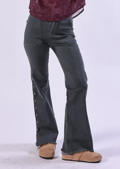 Pantalón Tachuelas Alive Gris