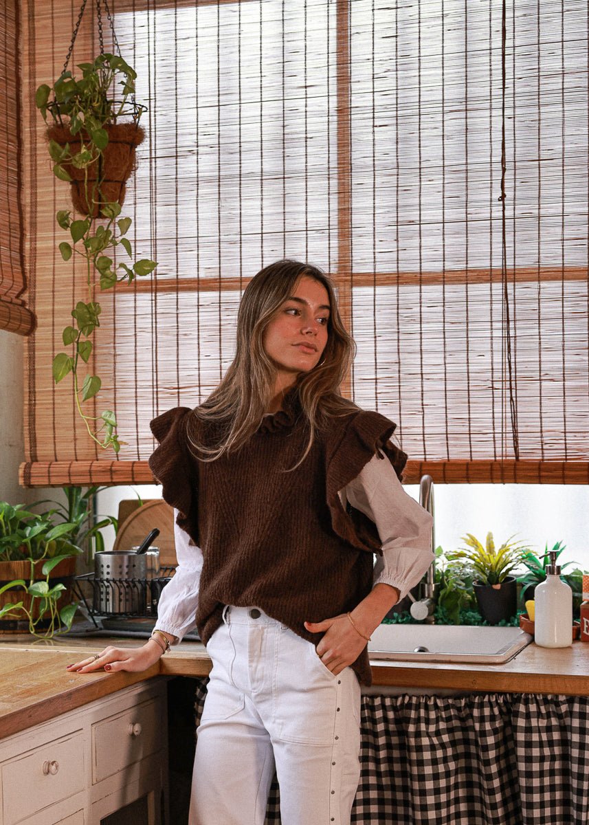 Chaleco Goldie Marrón - MOCCACHICA