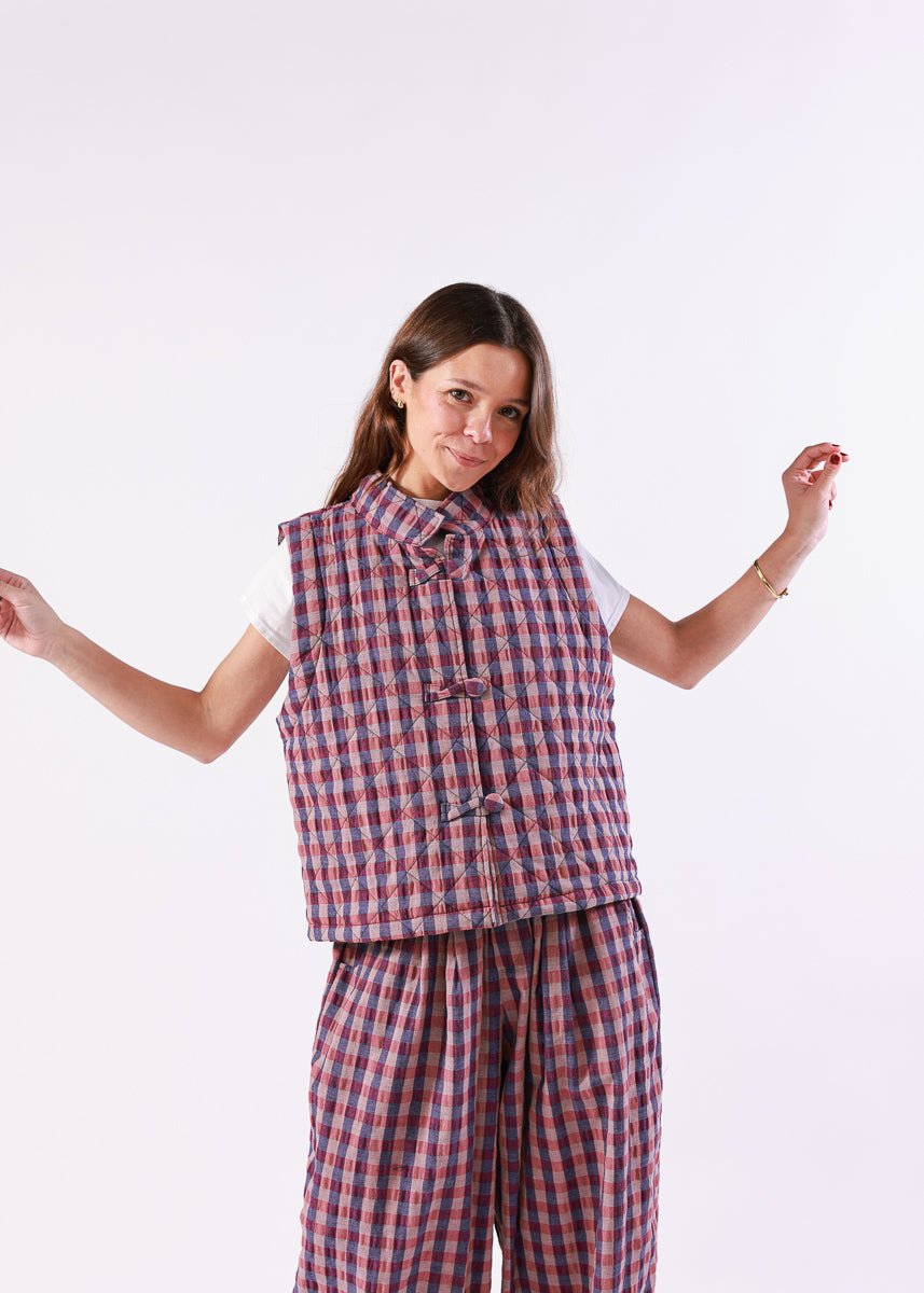 Chaleco Olivia Rosa Oscuro - MOCCACHICA