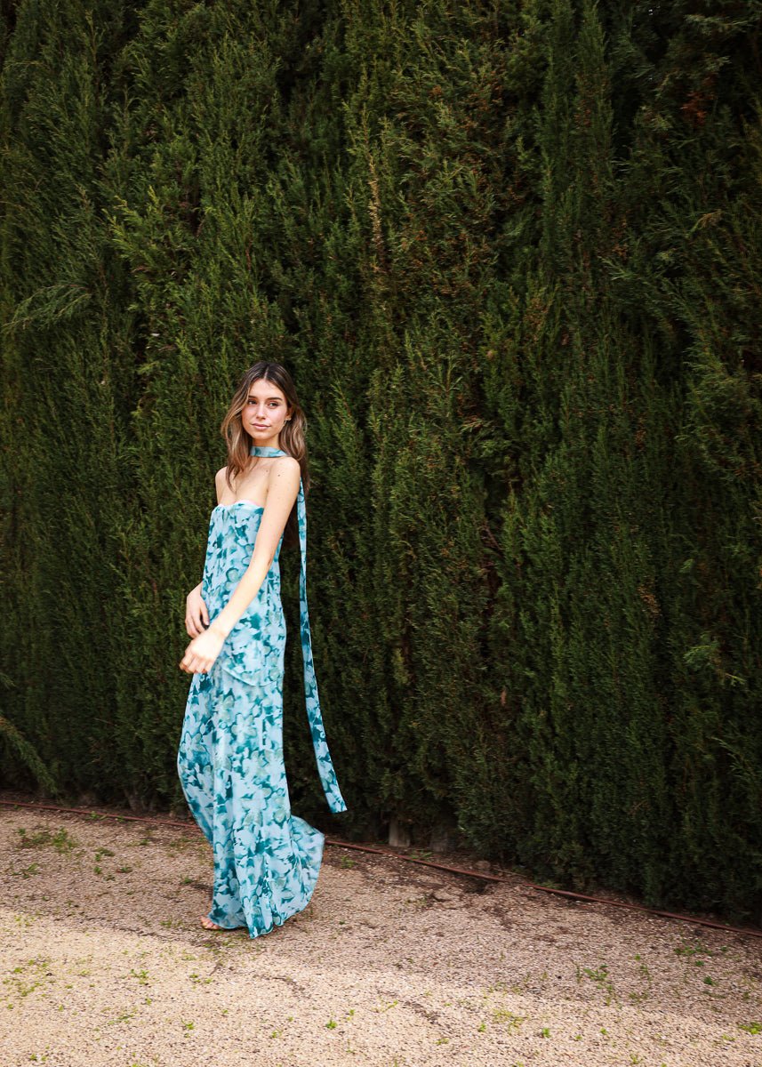 Vestido Lara Azul Aciano - MOCCACHICA